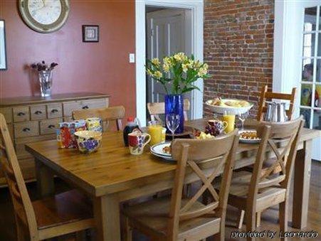The Solon Langworthy House Hotel Dubuque Restoran foto