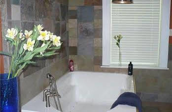 The Solon Langworthy House Hotel Dubuque Bagian luar foto